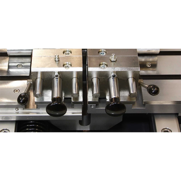 RIGHT QUICK CLAMPING VICE 70 MM HEIGHT MOVING JAW + REAR JAW